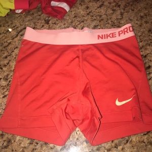 Women’s Nike pro spandex